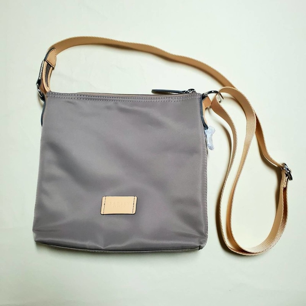 Radley London Pocket Essentials Nylon Adjustable Crossbody in Willow - Picture 4 of 13